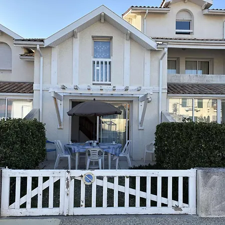 펜션 Cadre Ideal Pres De L'ocean Pour 4 Personnes A - Fr-1-831-6 *